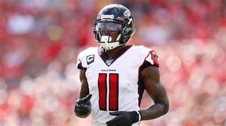 Julio Jones: The All-Time NFL Superstar Redefining Wide Receiver Greatness