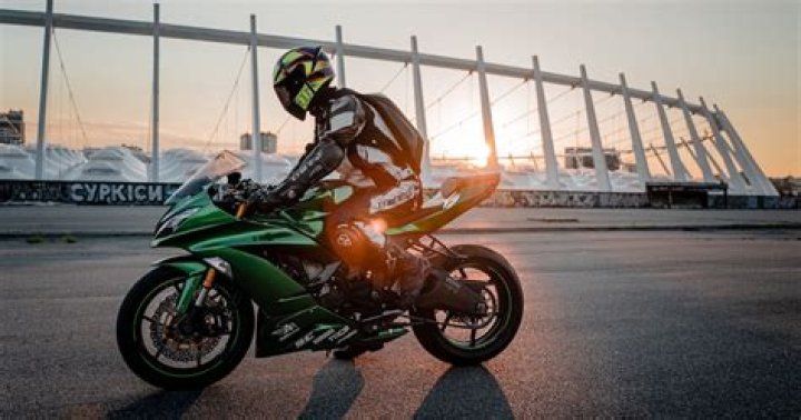 Sportbike Track Gear Review: A Comprehensive Guide to Staying Safe and Comfortable on the Track